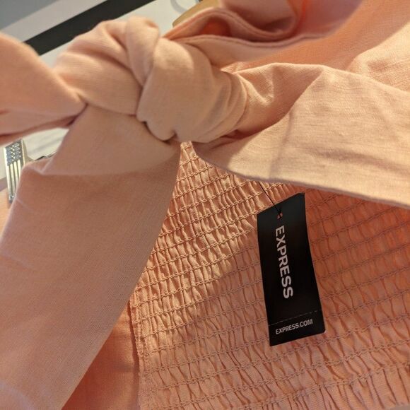 EXPRESS Linen-Blend Tie Front Bandeau Top / Crop Top in Pale Pink NWT (L + XL) - Picture 12 of 16